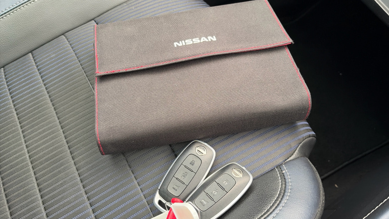 Nissan Qashqai 1.3 DiG-T MH 158 Tekna 5dr Xtronic Petrol Hatchback